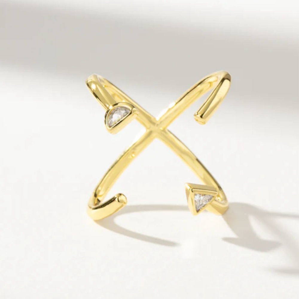 NWT Uncommon James All Angles Arrow Ring, Sz 7